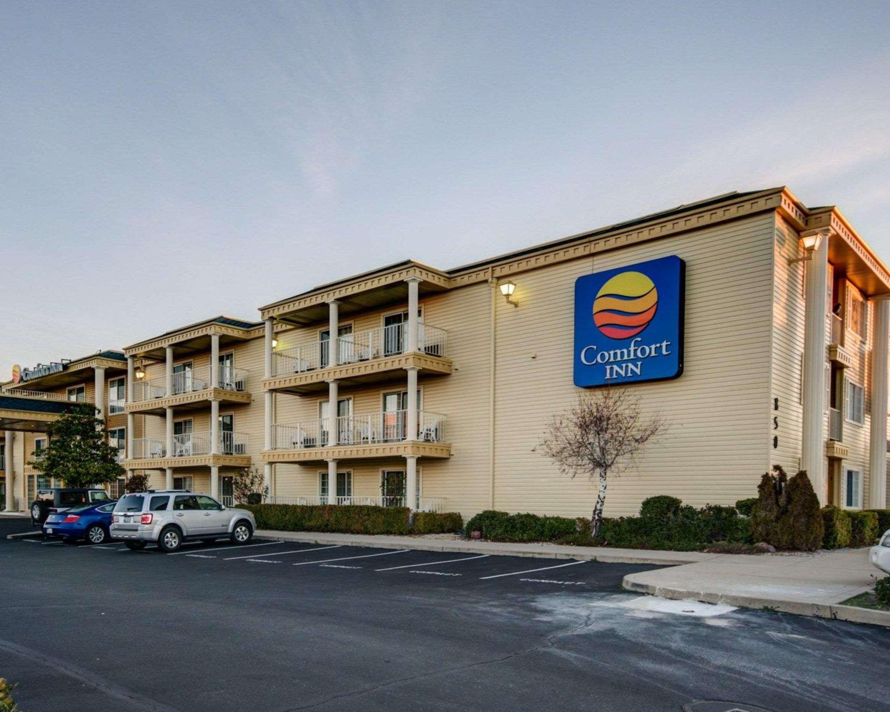 Comfort Inn Redding Near I-5 Buitenkant foto